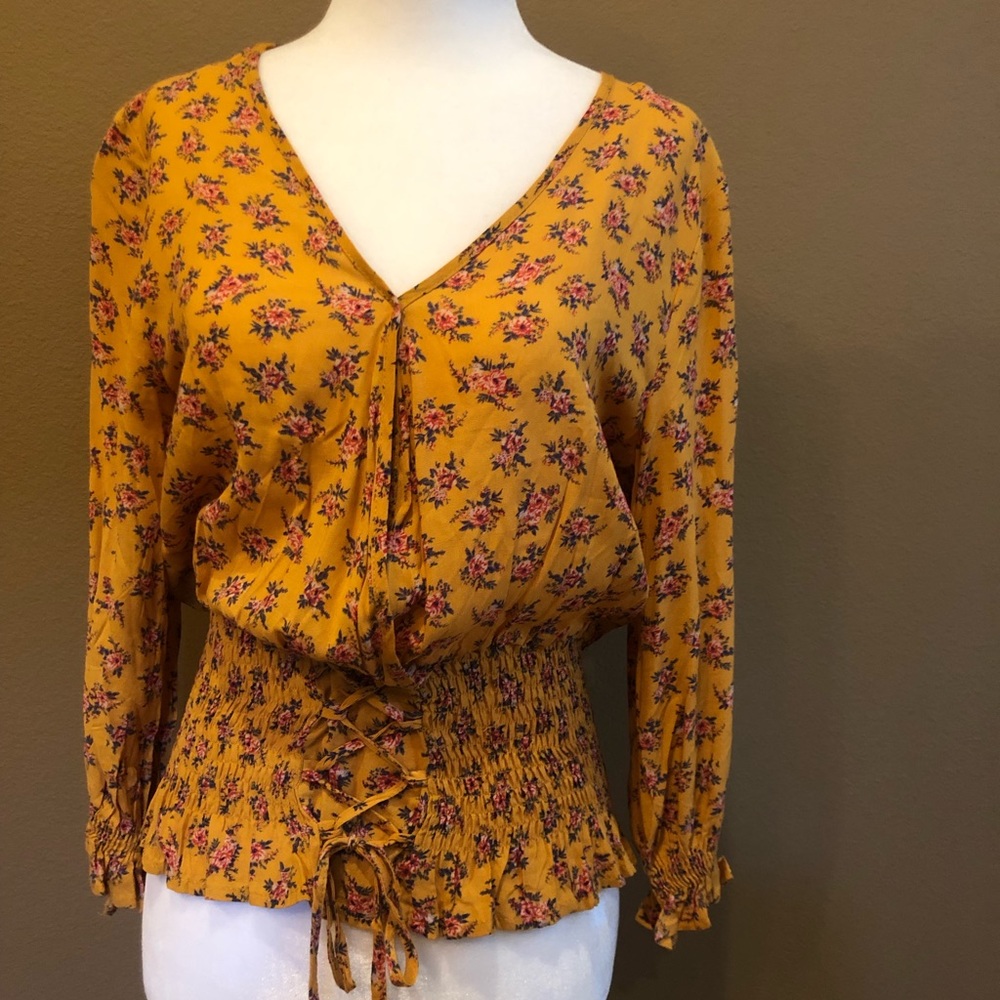 Mustard print top Size S